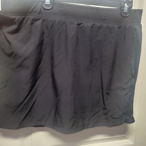 XL Tek Gear skort